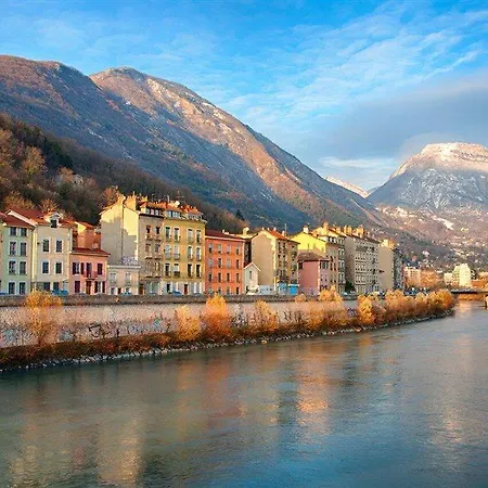 Maison Barbillon - Centre Gare 3* Grenoble