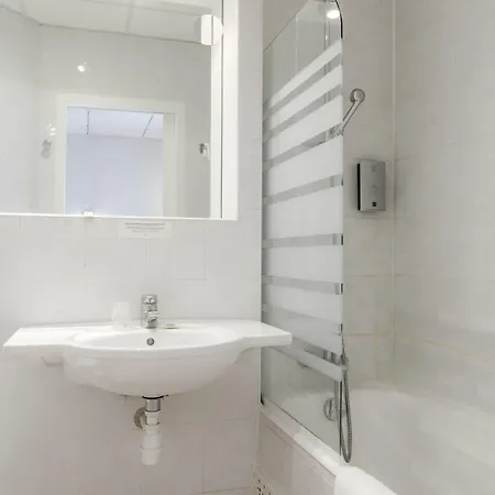 Maison Barbillon - Centre Gare מלון 3*