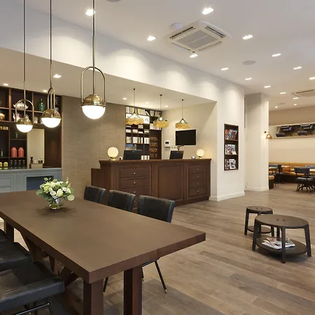 מלון Maison Barbillon - Centre Gare 3*